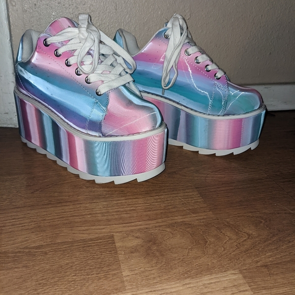 Obo Yru LaLa prizmatiq pastel platform sneakers size 6 - Picture 2 of 6
